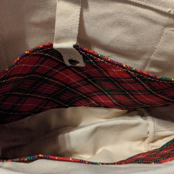 Tote - Picture 3 of 3